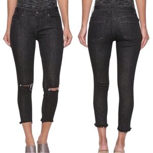 FREE PEOPLE Cigarette Crop Jeans Dark Wash Skinny Jeans Distressed Raw Hem Sz 29